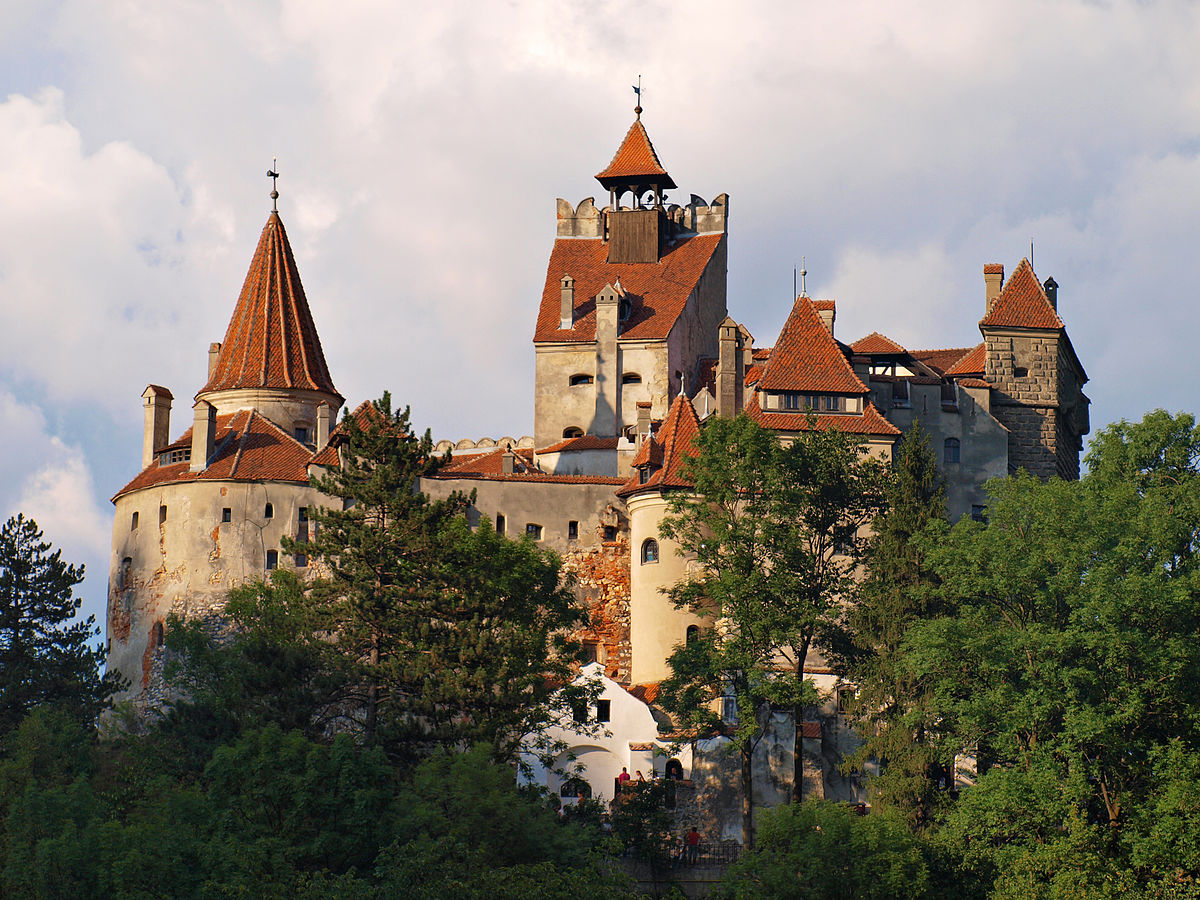 Castelo de Bran: Mergulhe na Lenda da Transilvânia com a JAP