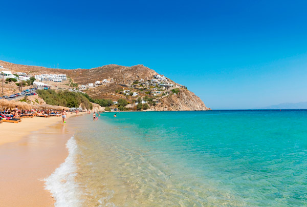 Praia Elia Beach em Mykonos.